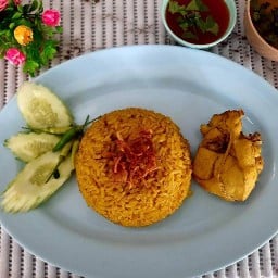 ไก่ทอดบังหมัด สาขาพูนผล