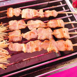 สามชั้นมันย่อง