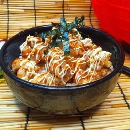 ข้าวหน้าไก่คาราอาเกะ