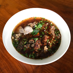 ต้มแซ่บเนื้อเปื่อย