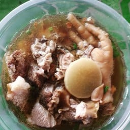 ก๋วยเตี๋ยวหมูเลียงจันฮิ
