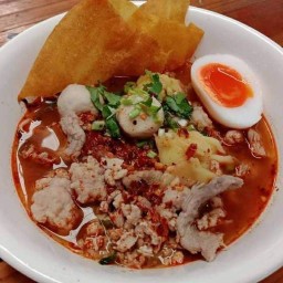 ร้านข้าวมันไก่น้องเก่ง