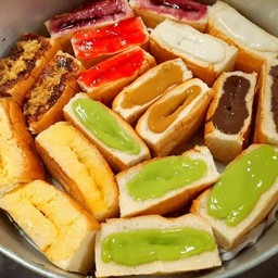 ปังนึงใส้สตอเบอร์รี่