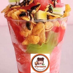 สตอเบอรี่ โยเกิร์ต