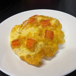 ข้าวไข่เจียวปูอัด  (ไข่ไก่)