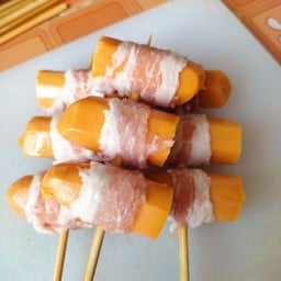 ค็อกเทลพันหมูสามชั้น