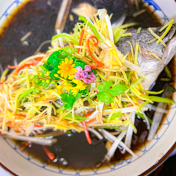 ปลากะพงนึ่งซีอิ๊ว