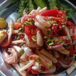 ตำไหลบัวกุ้งลวก