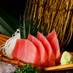 Tuna sashimi 4 pcs.