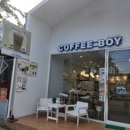 Grand Coffee Boy นวลจันทร์
