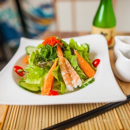 Ebikani salad