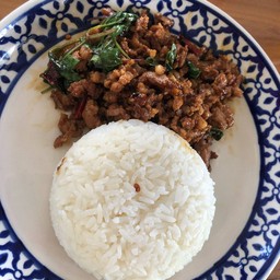 ข้าวกะเพราหมูสับ