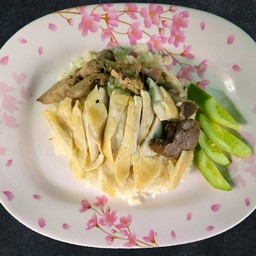 ข้าวมันไก่ต้ม พิเศษ