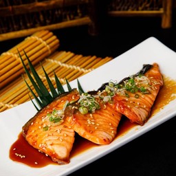 SALMON TERI YAKI