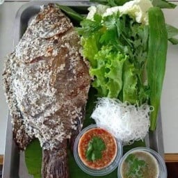 ส้มตำนายชัย(ส้มตำ&เมี่ยงปลาเผา)