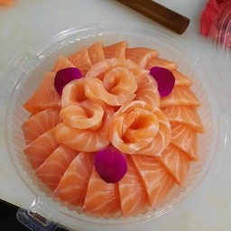 SALMON SASHIMI 500G.