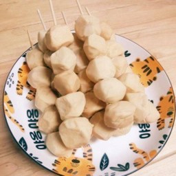 ลูกชิ้นเต้าหู้หมู