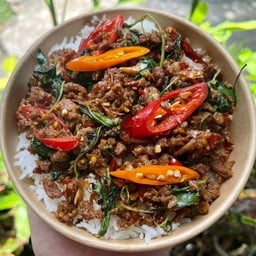 ข้าวกะเพราเนื้อสูตรโบราณไม่ใส่น้ำมัน