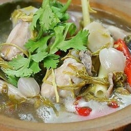 ต้มกบใบมะขามอ่อน