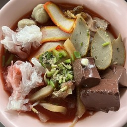 หมี่เกี๊ยวเย็นตาโฟ อร่อยเด็ดถึงใจ