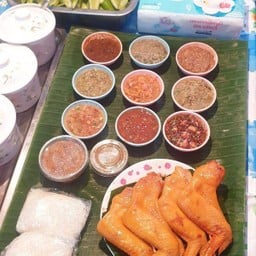 ปีกไก้ใหญ่ 5 ไม้👍ฟรีข้าวเนียว2ห่อ(อย่าลืมระบุน้ำจิ้มตามที่ลูกค้าต้องการนะครับ)🥰🙏