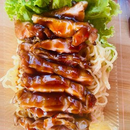 บะหมี่ไข่ไก่ย่างเทอริยากิ