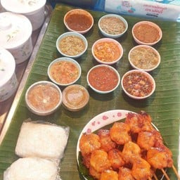 ตูดไก่ 10 ไม้👍ฟรีข้าวเนียว 2 ห่อ(อย่าลืมระบุน้ำจิ้มตามที่ลูกค้าต้องการนะครับ)🥰🙏