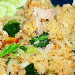 ข้าวผัดหมู