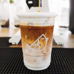 Caramel Macchiato Lineman