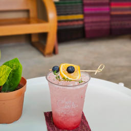 Homemade Strawberry Honey Lemon Soda