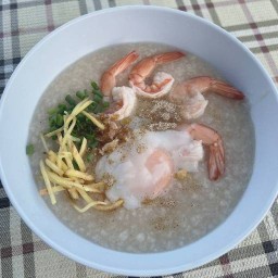 ร้านโจ๊กวัดแสงสรรค์(เจ้าเก่าตรงข้ามหน้าวัด)
