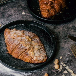 Almond croissant