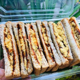 แซนวิชไก่หยอง+น้ำพริกเผา