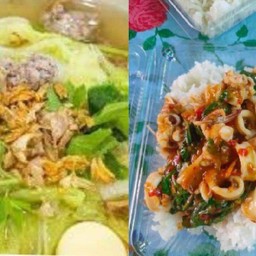 ข้าวกะเพราปลาหมึก + แกงจืดเต้าหู้หมูสับ