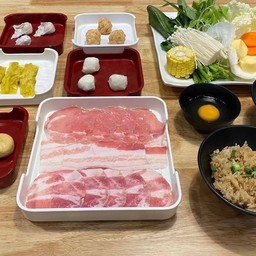 Set D ชุดสุดคุ้ม(ผักเปลี่ยนไม่ได้)