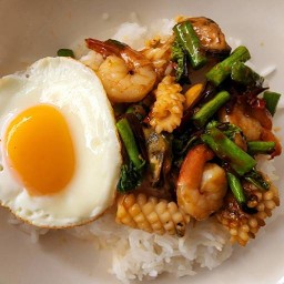 ตามสั่ง ยำ เบิร์ด เบิร์ด