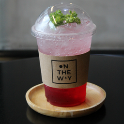 น้ำแดงมะนาวโซดา