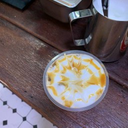 Cham Wow! กาแฟสด