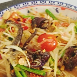 ส้มตำกันน๊อค สันคอกช้าง 1