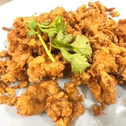 ไก่ทอดกระเทียมราดข้าว