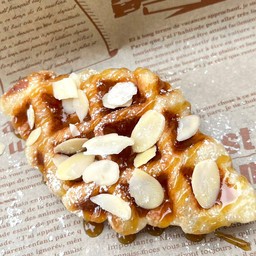 Caramel Almond (คาราเมล อัลมอนด์)