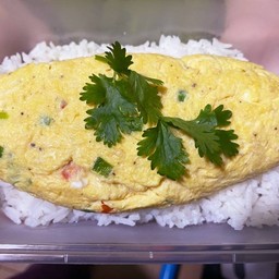 ข้าวไข่ม้วน