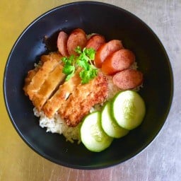 ข้าวบ้านเธอ kitchen ชลบุรี
