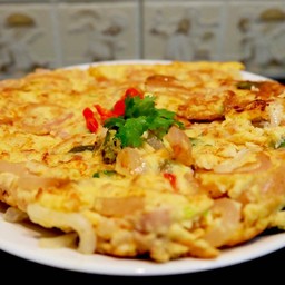 ไข่เจียวกุ้งสับ ราดข้าว