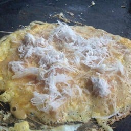 ขนมเบื้องโบราณใส่ไข่