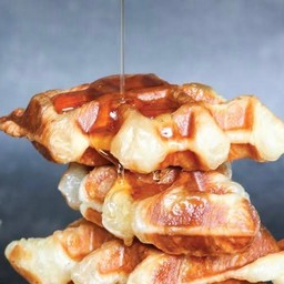 ครอฟเฟิลน้ำผึ้ง