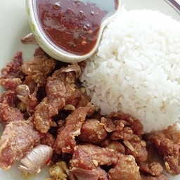 ข้าว หมูทอดน้ำจิ้มแจ่ว