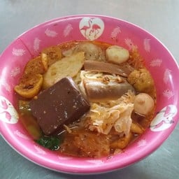 ก๋วยเตียวเย็นตาโฟ