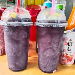 Mix berry Frappe'