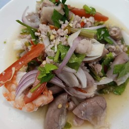 ร้านยำ 10 บาท